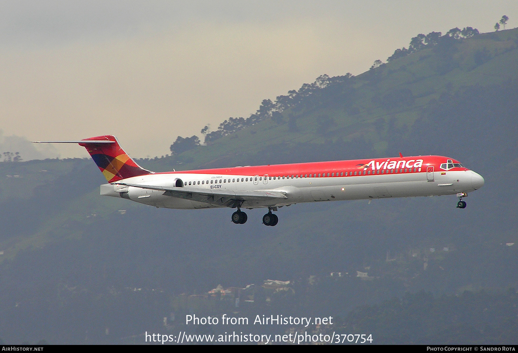 Aircraft Photo of EI-CDY | McDonnell Douglas MD-83 (DC-9-83) | Avianca | AirHistory.net #370754