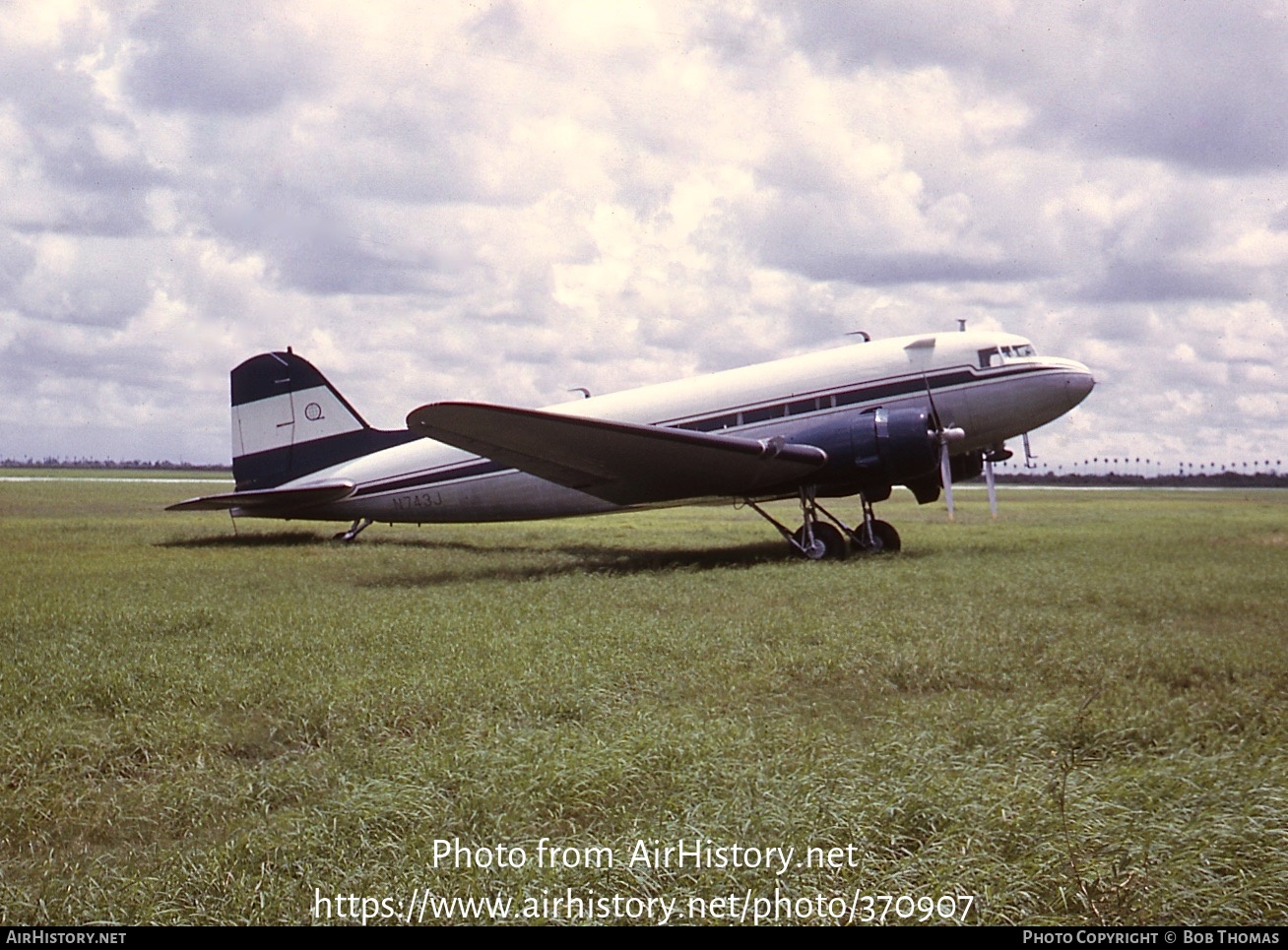 Aircraft Photo of N743J | Douglas DC-3-208 | AirHistory.net #370907