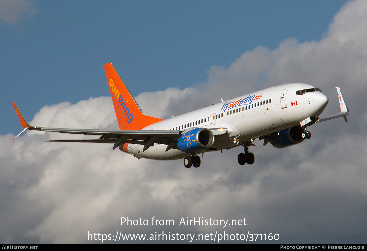 Aircraft Photo of C-FTJH | Boeing 737-8BK | Sunwing Airlines | AirHistory.net #371160