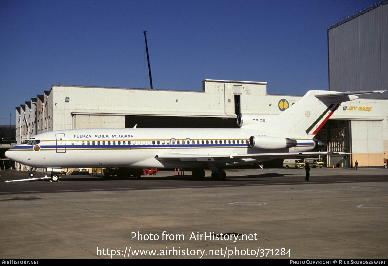 Aircraft Photo of TP-05 / XC-UJA | Boeing 727-51 | Mexico - Air Force | AirHistory.net #371284