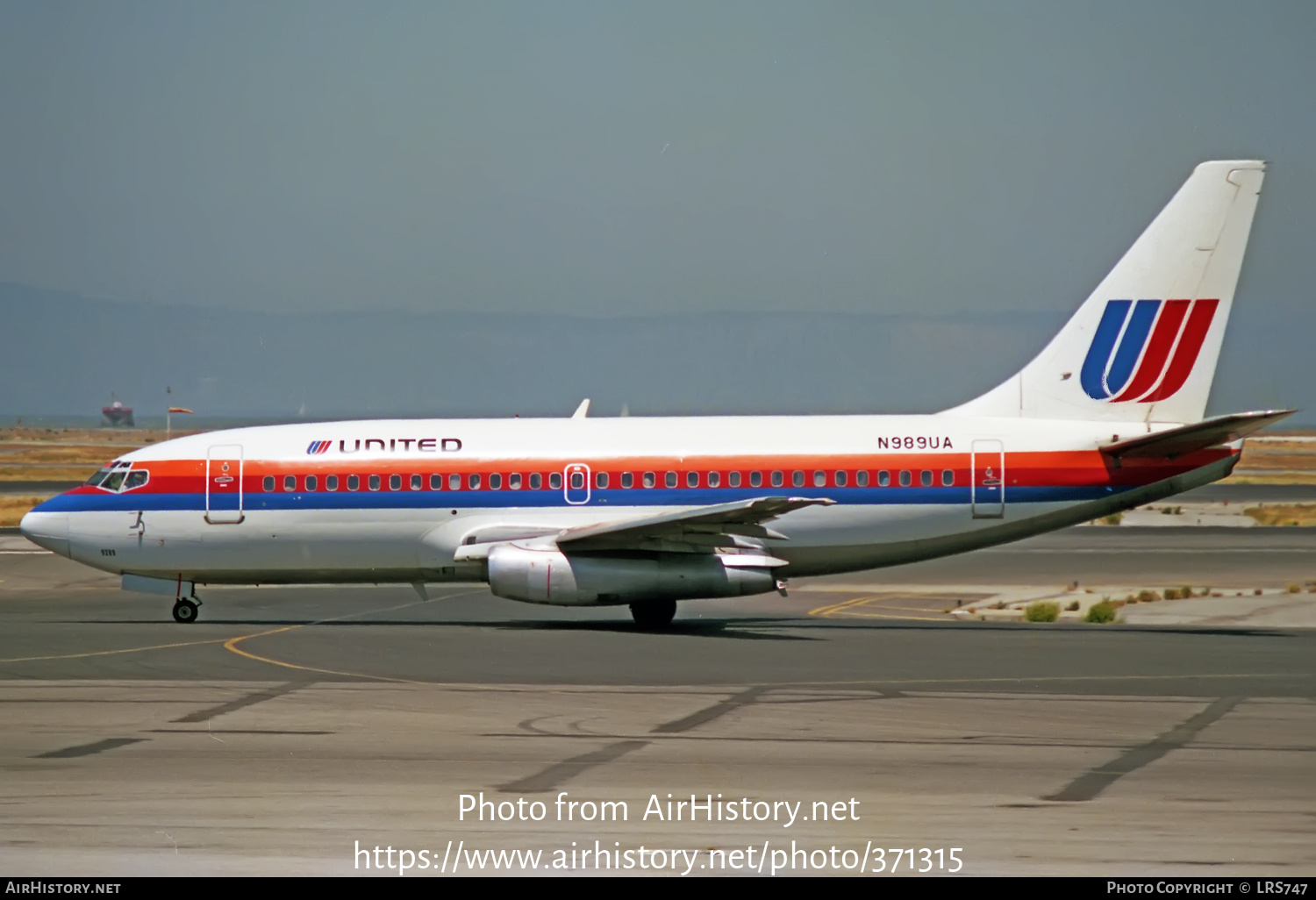 Aircraft Photo of N989UA | Boeing 737-291/Adv | United Airlines ...