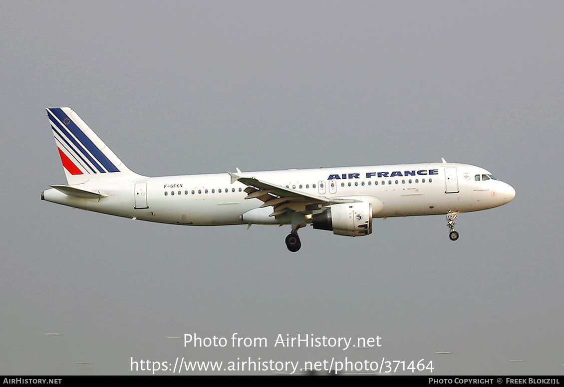 Aircraft Photo of F-GFKV | Airbus A320-211 | Air France | AirHistory.net #371464