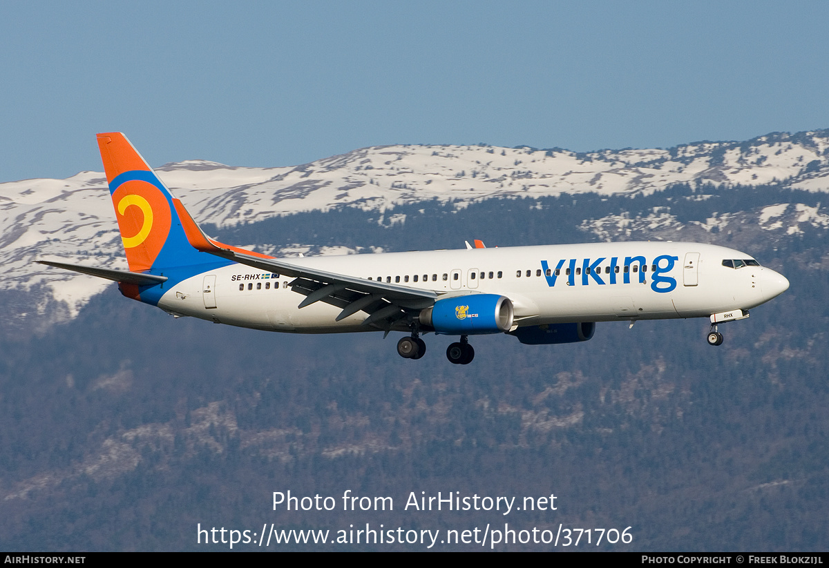 Aircraft Photo of SE-RHX | Boeing 737-86N | Viking Airlines | AirHistory.net #371706