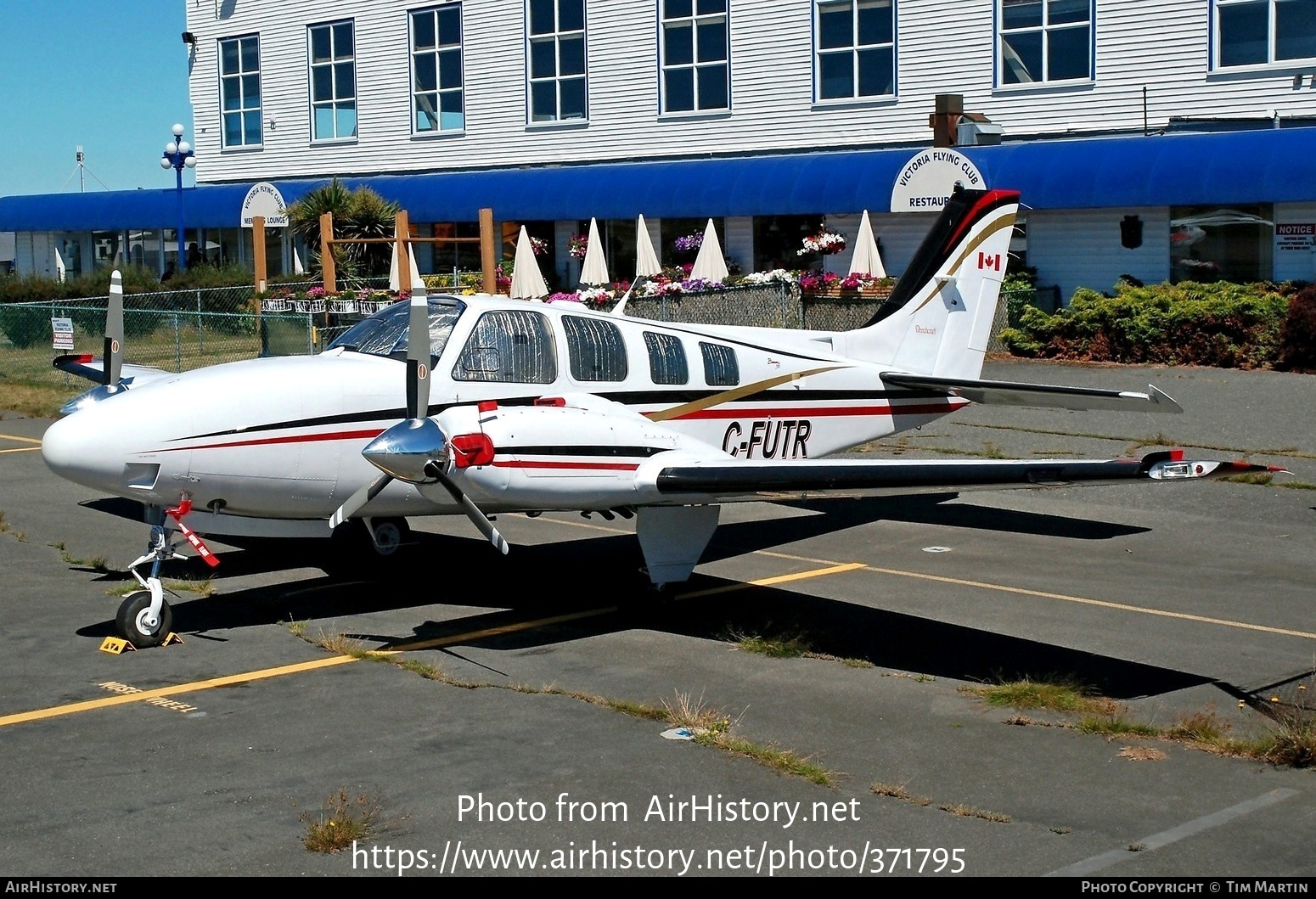 Aircraft Photo of C-FUTR | Raytheon 58 Baron | AirHistory.net #371795