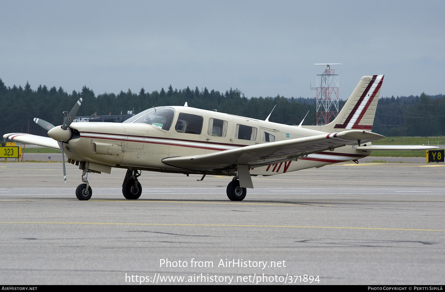 Aircraft Photo of OH-MIV | Piper PA-32R-301 Saratoga SP | AirHistory.net #371894