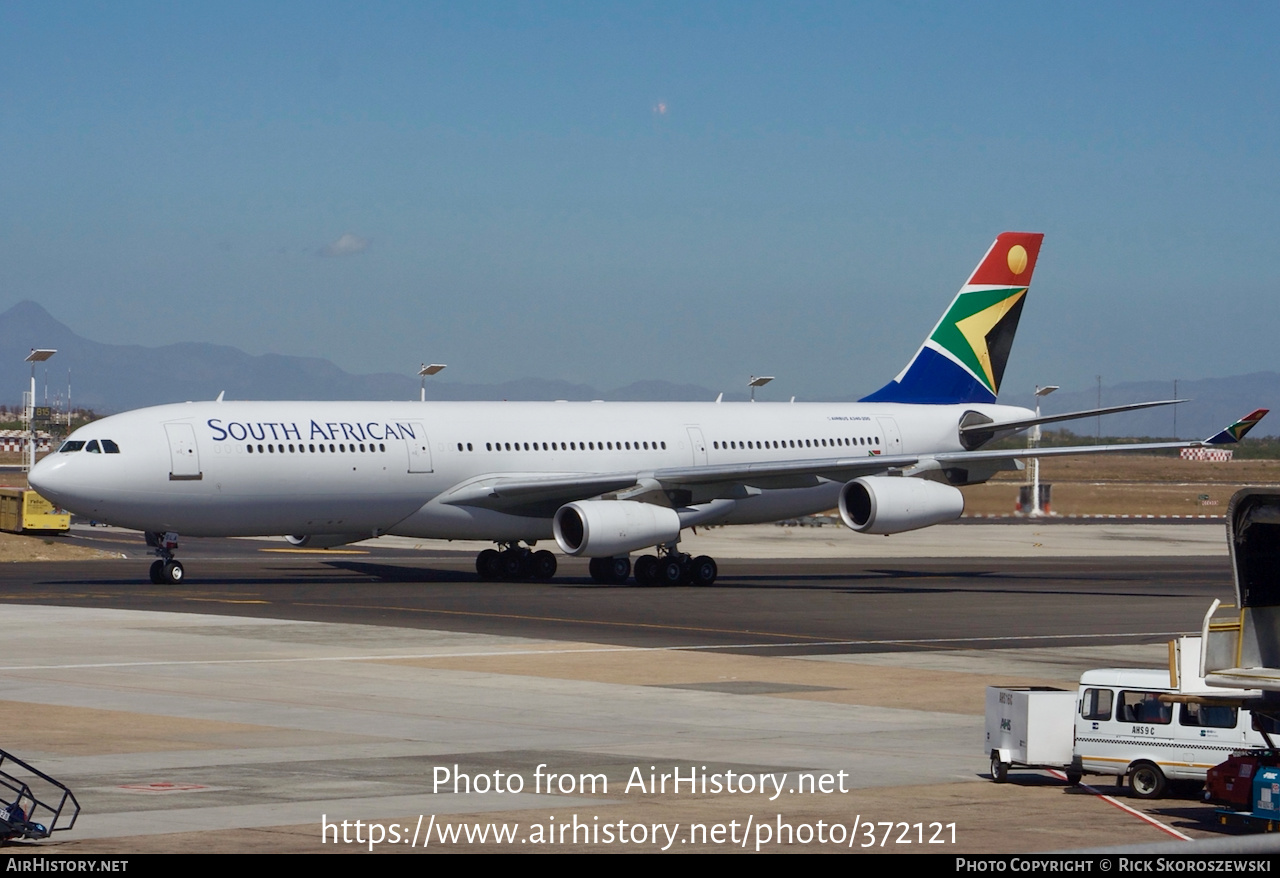 Aircraft Photo of ZS-SLA | Airbus A340-211 | South African Airways | AirHistory.net #372121