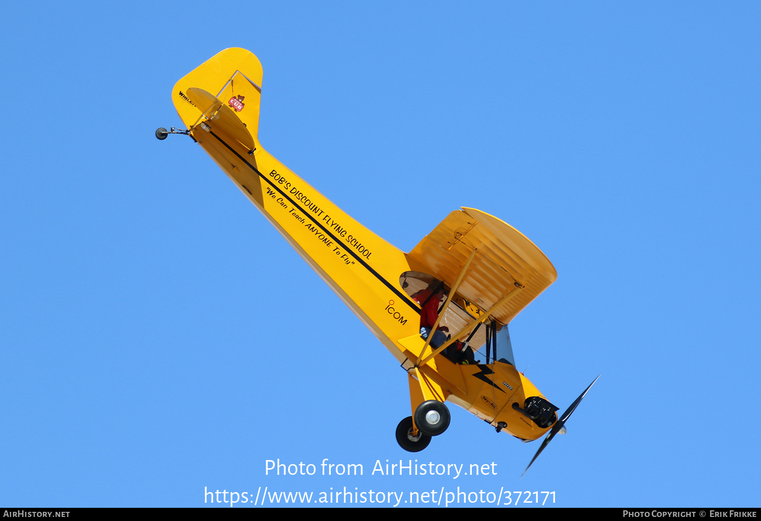 Aircraft Photo of N92400 | Piper J-3C-65 Cub | Bob's Discount Flying School | AirHistory.net #372171