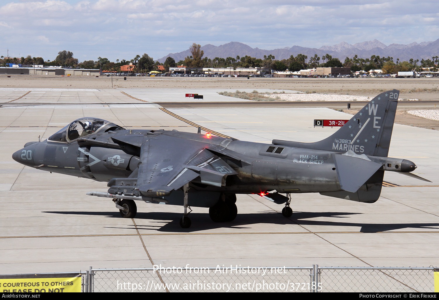 Aircraft Photo of 163883 | McDonnell Douglas AV-8B Harrier II | USA - Marines | AirHistory.net #372185