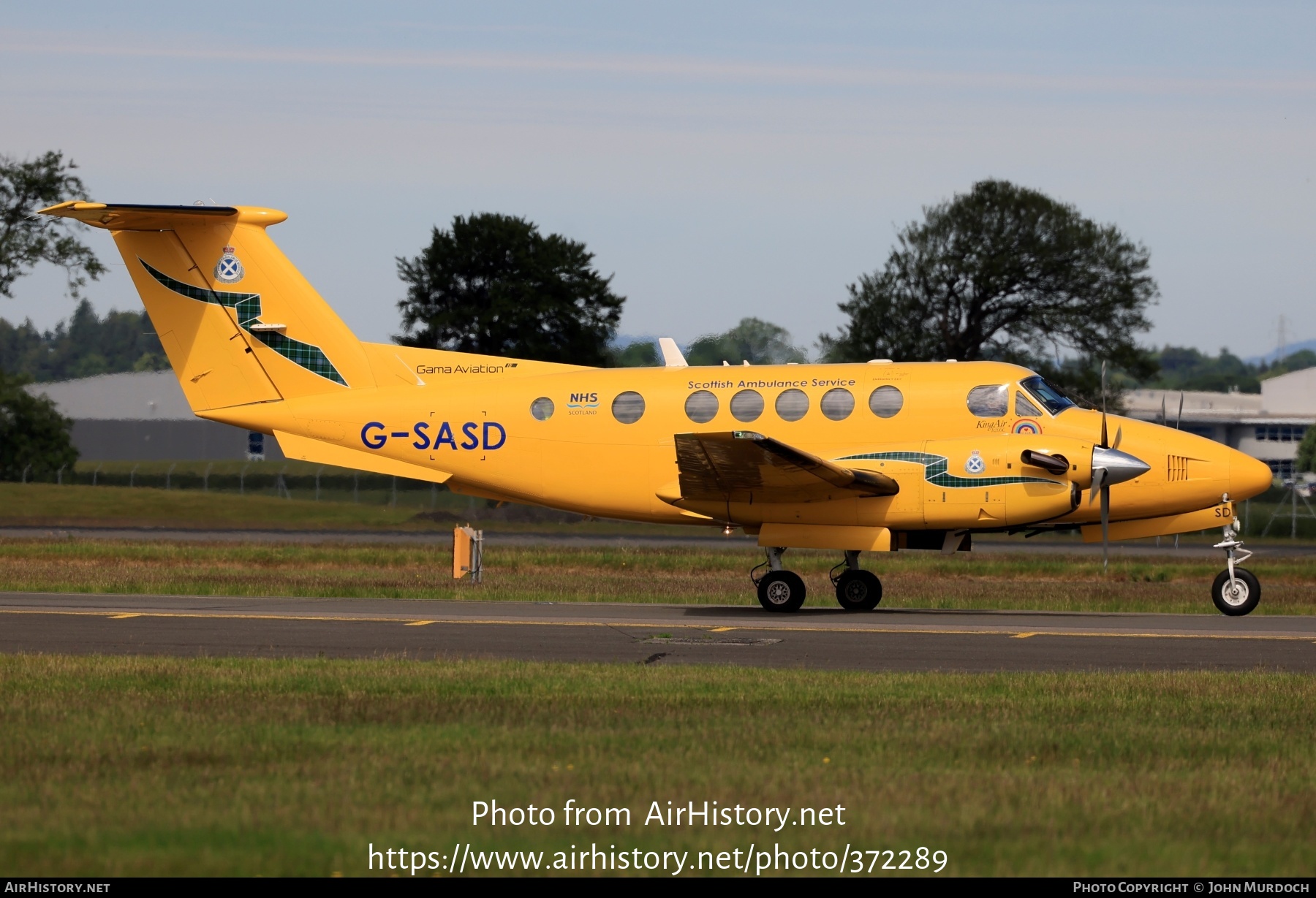 Aircraft Photo of G-SASD | Raytheon B200C King Air | Scottish Ambulance Service | AirHistory.net #372289