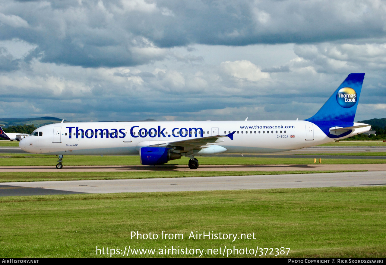 Aircraft Photo of G-TCDA | Airbus A321-211 | Thomas Cook Airlines | AirHistory.net #372387