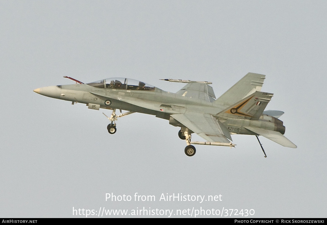 Aircraft Photo of A21-115 | McDonnell Douglas F/A-18B Hornet | Australia - Air Force | AirHistory.net #372430