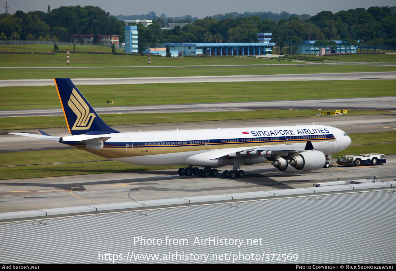 Aircraft Photo of 9V-SGB | Airbus A340-541 | Singapore Airlines | AirHistory.net #372569