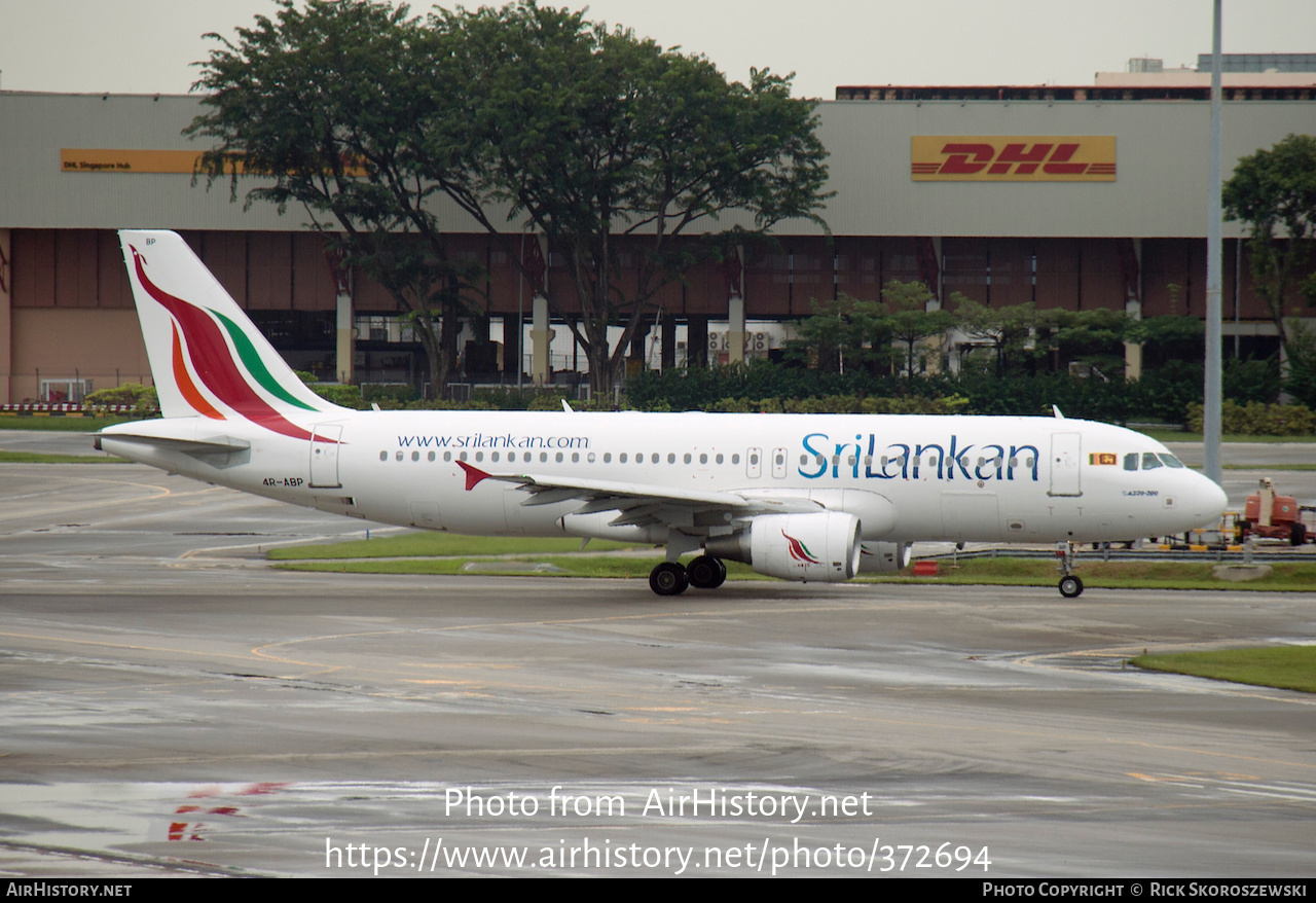 Aircraft Photo of 4R-ABP | Airbus A320-214 | SriLankan Airlines | AirHistory.net #372694