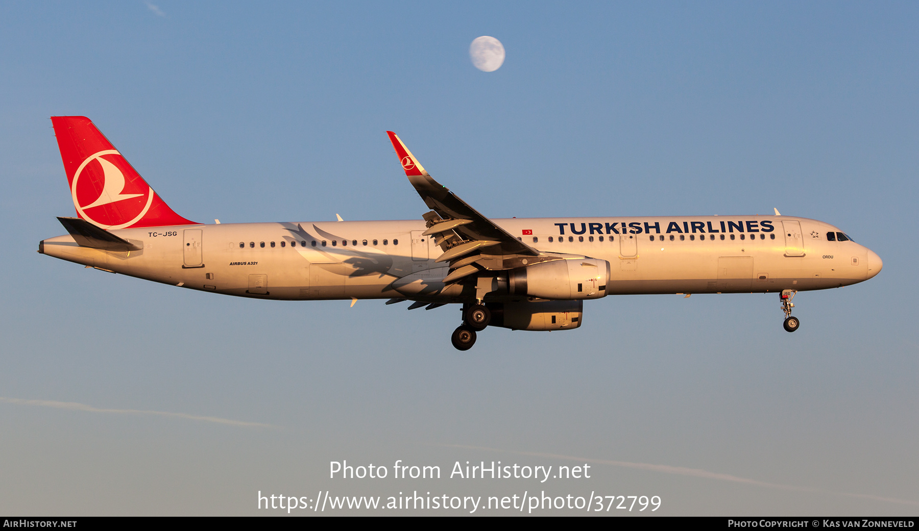 Aircraft Photo of TC-JSG | Airbus A321-231 | Turkish Airlines | AirHistory.net #372799