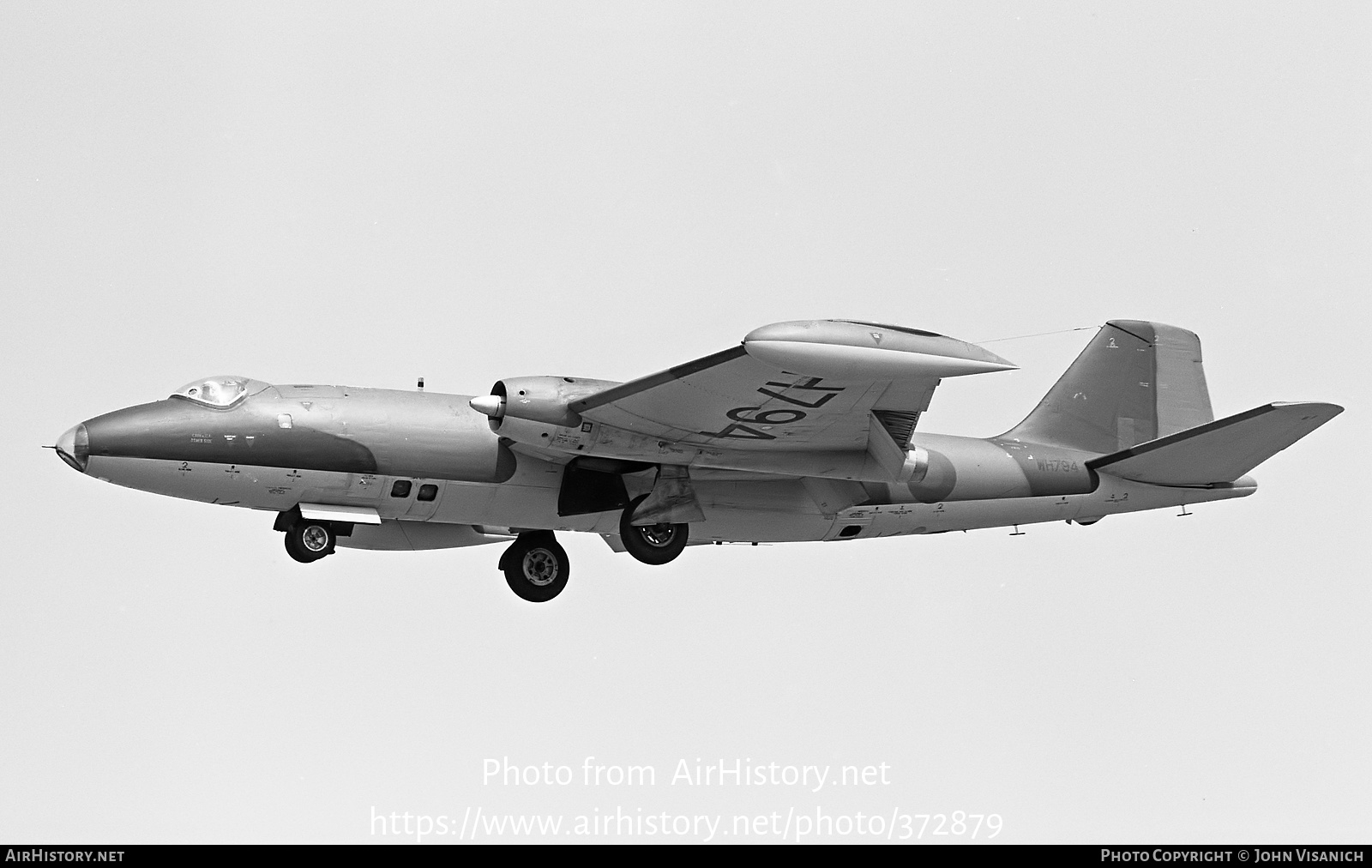 Aircraft Photo of WH794 | English Electric Canberra PR7 | UK - Air Force | AirHistory.net #372879