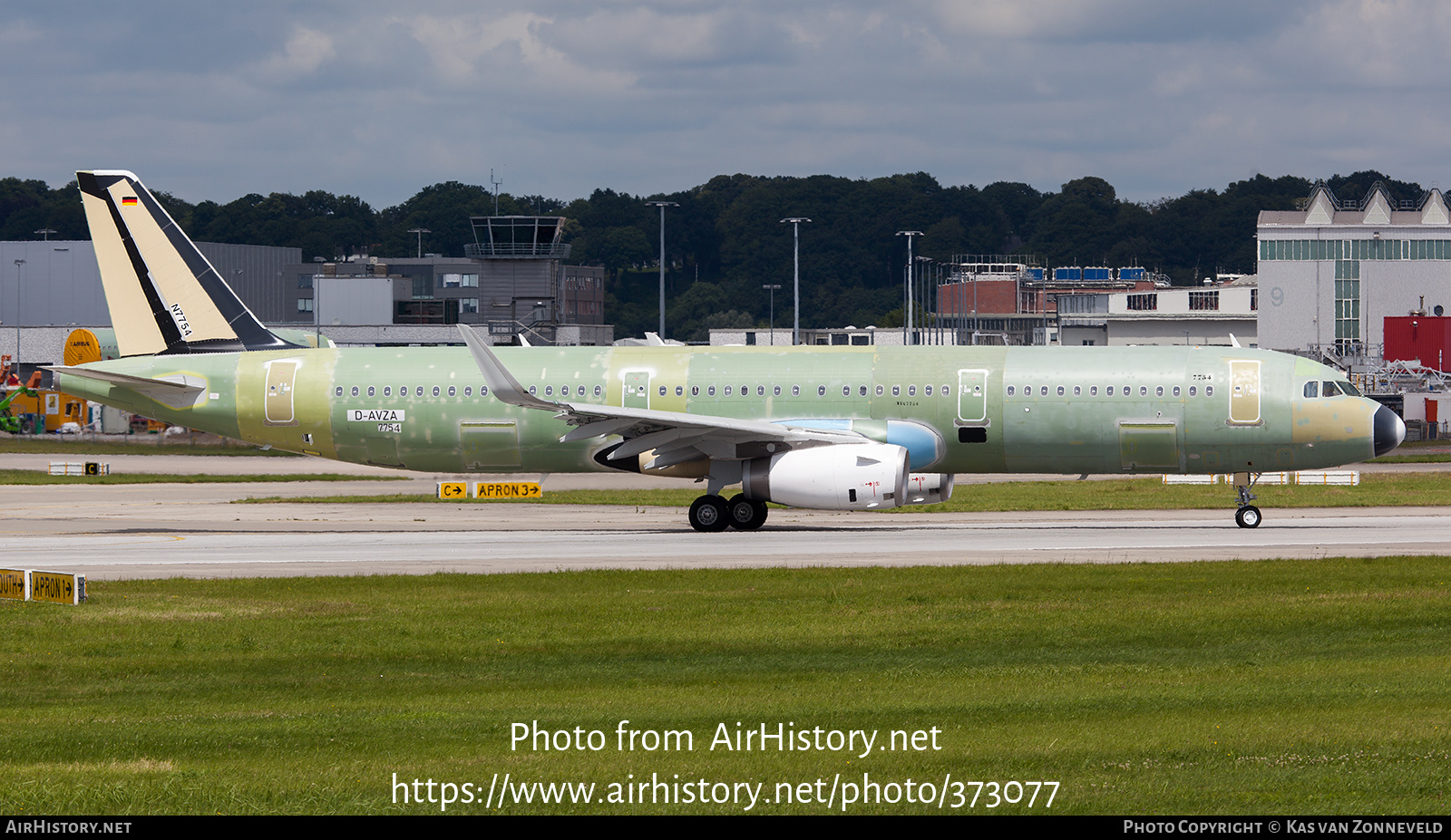 Aircraft Photo of D-AVZA | Airbus A321-231 | AirHistory.net #373077