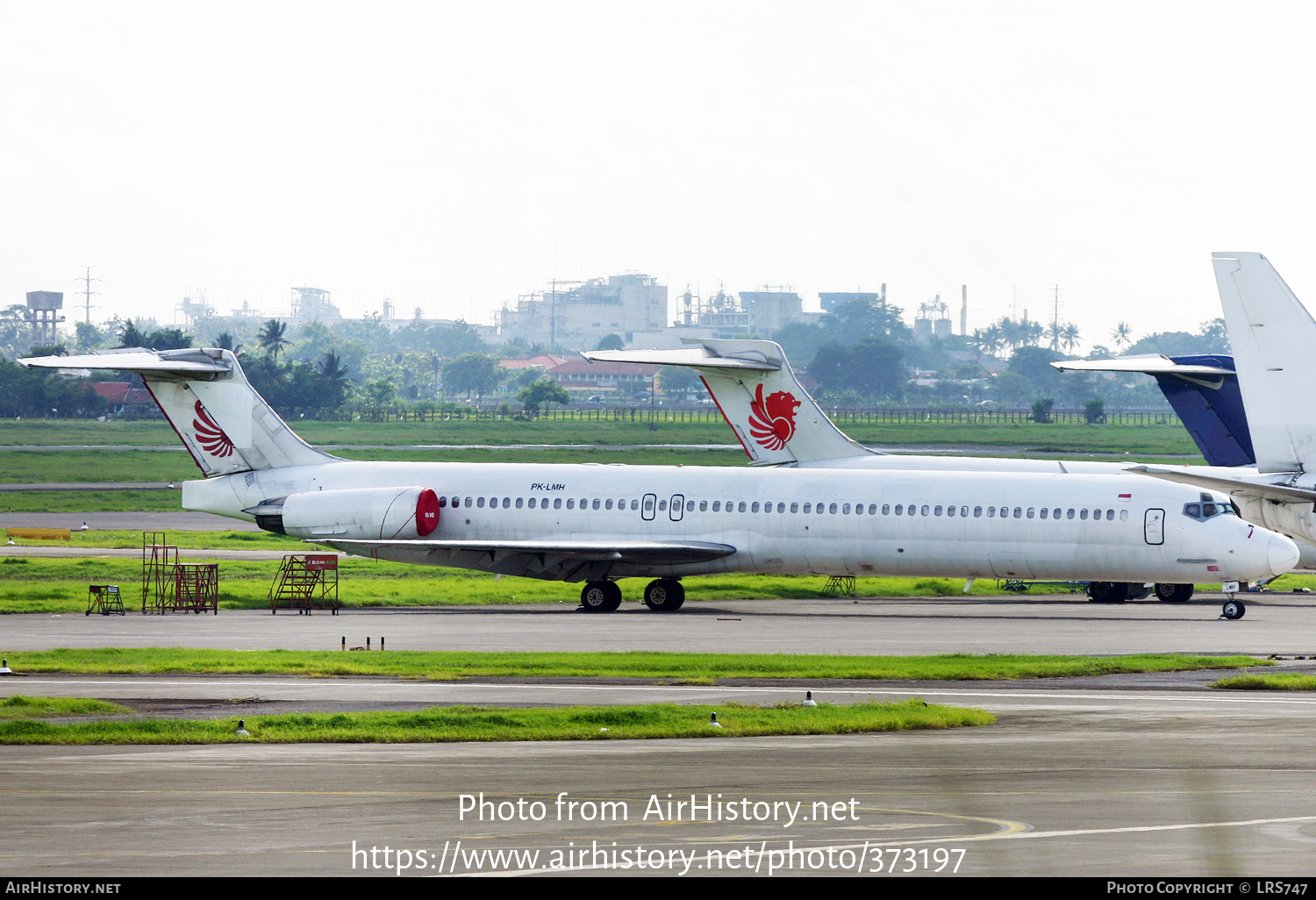 Aircraft Photo of PK-LMH | McDonnell Douglas MD-82 (DC-9-82) | AirHistory.net #373197