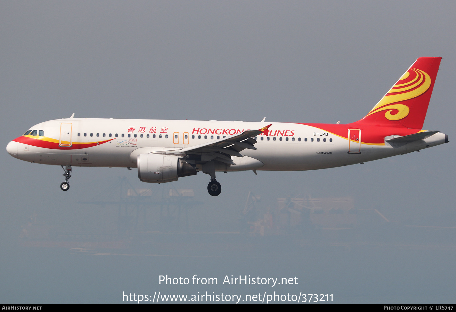 Aircraft Photo of B-LPD | Airbus A320-214 | Hong Kong Airlines | AirHistory.net #373211