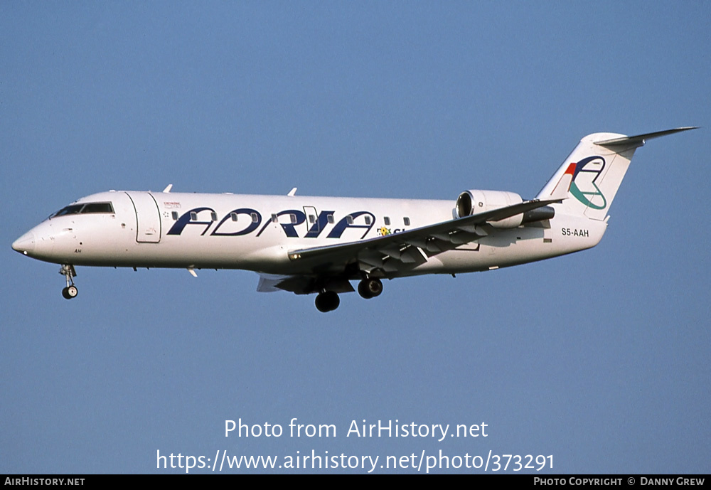 Aircraft Photo of S5-AAH | Canadair CRJ-100LR (CL-600-2B19) | Adria Airways | AirHistory.net #373291