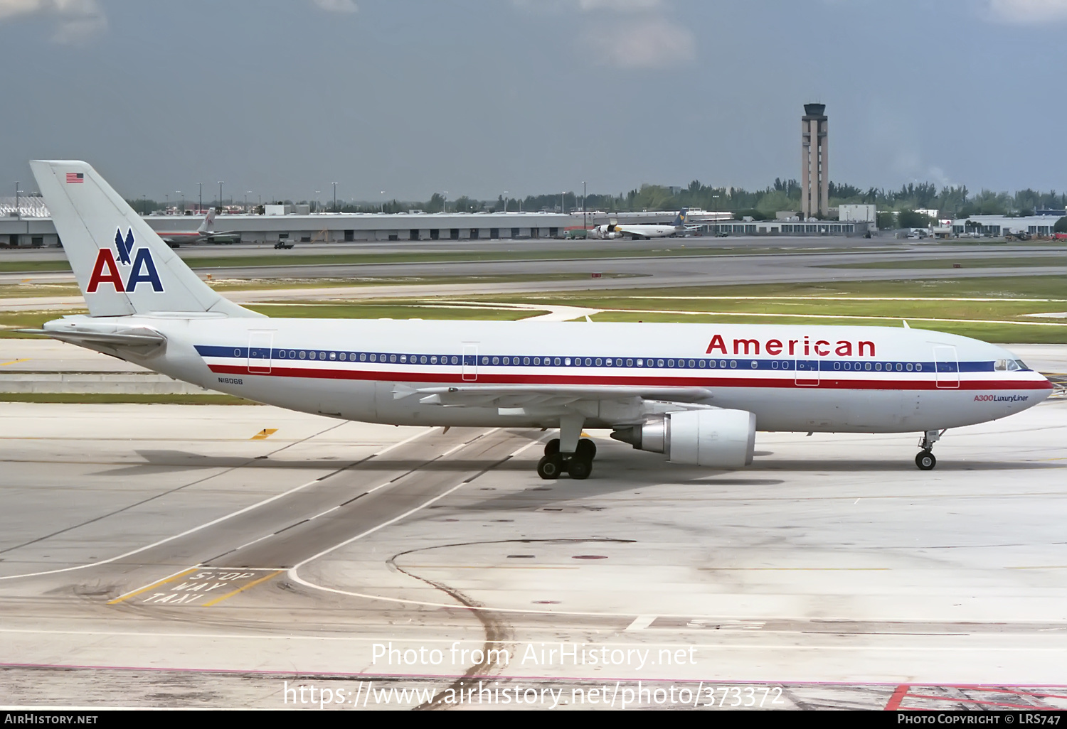 Aircraft Photo of N18066 | Airbus A300B4-605R | American Airlines | AirHistory.net #373372