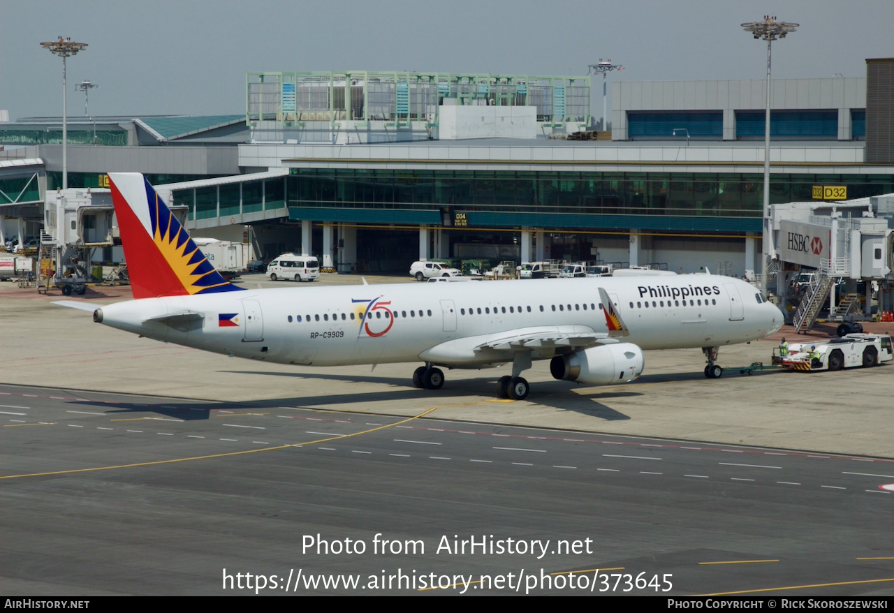 Aircraft Photo of RP-C9909 | Airbus A321-231 | Philippine Airlines | AirHistory.net #373645