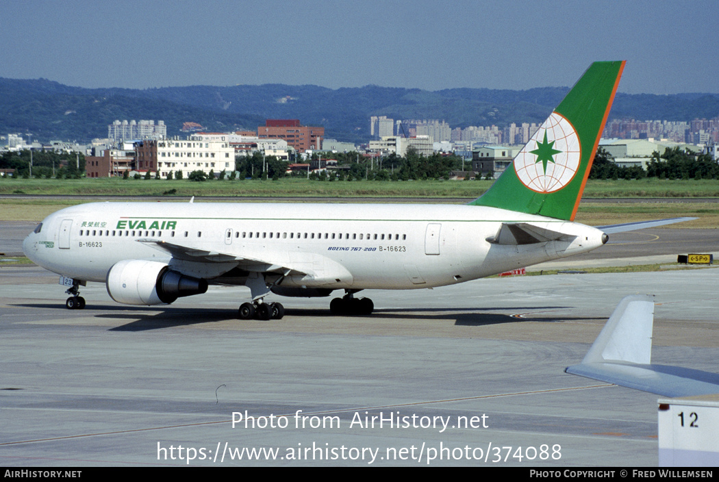 Aircraft Photo of B-16623 | Boeing 767-25E | EVA Air | AirHistory.net #374088