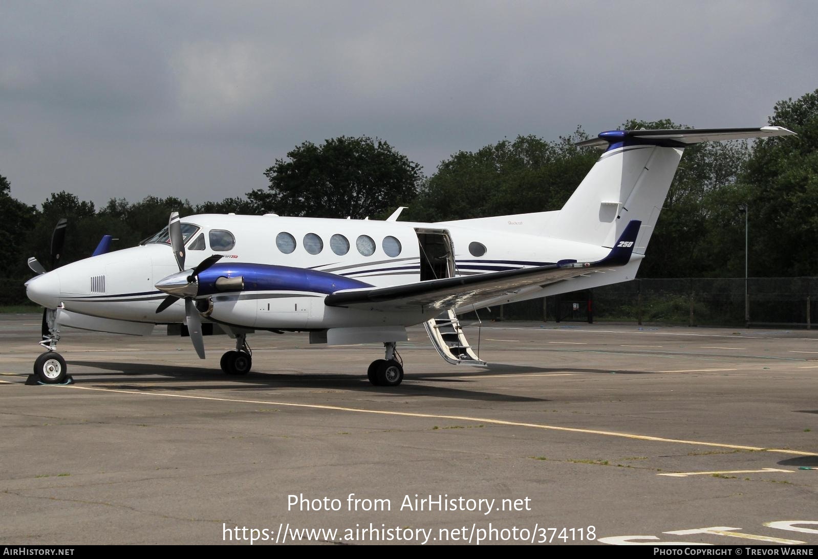 Aircraft Photo of G-IASB | Beechcraft 250 King Air (200GT) | AirHistory.net #374118