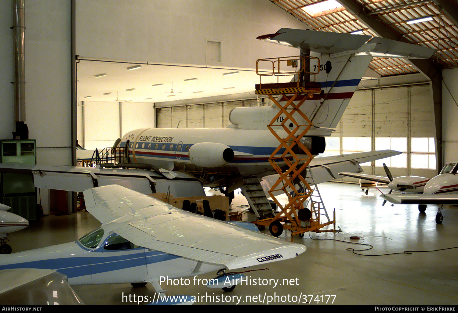 Aircraft Photo of 71505 | Yakovlev Yak-40 | Yugoslavia - Air Force | AirHistory.net #374177