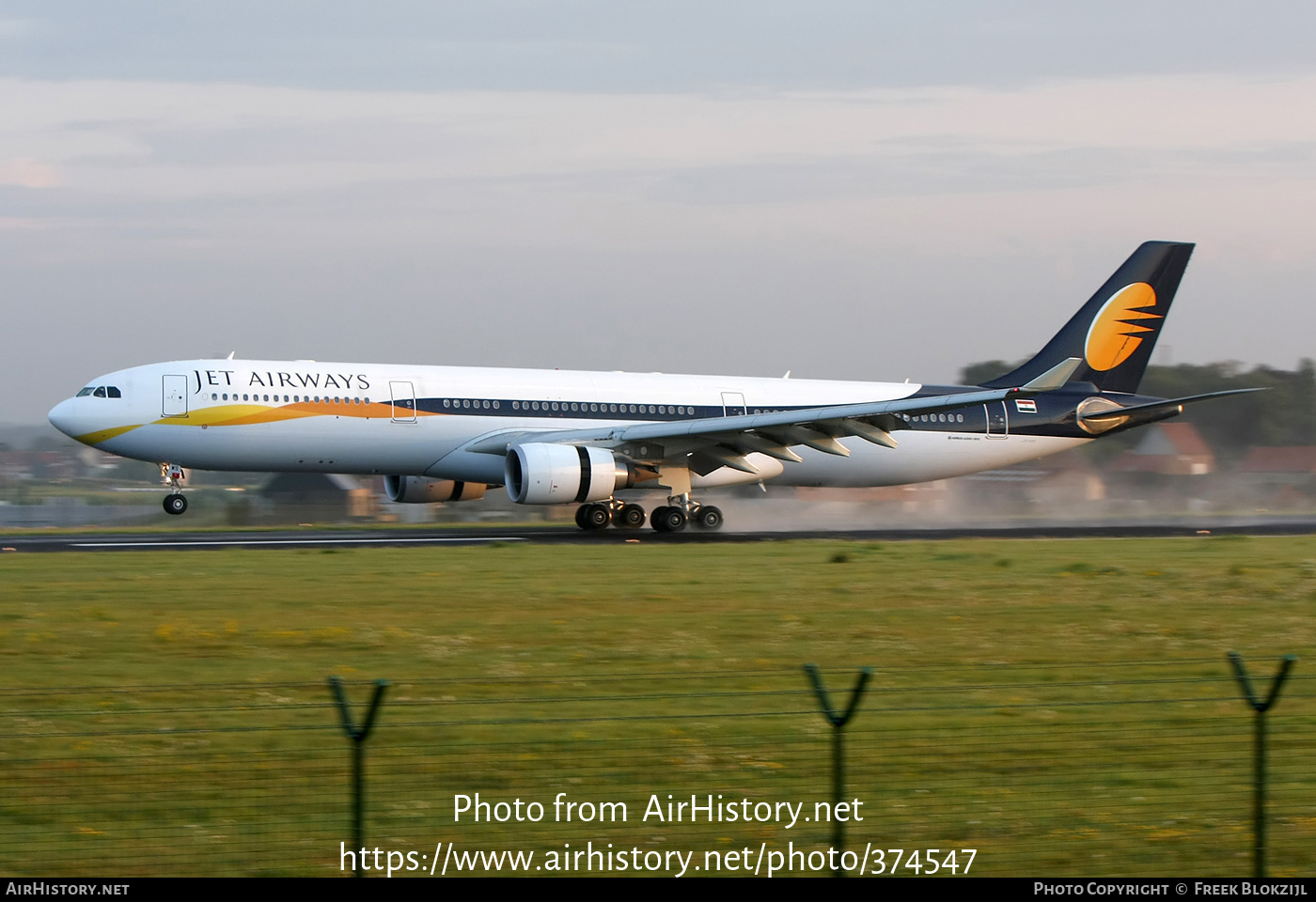 Aircraft Photo of VT-JWS | Airbus A330-302 | Jet Airways | AirHistory.net #374547