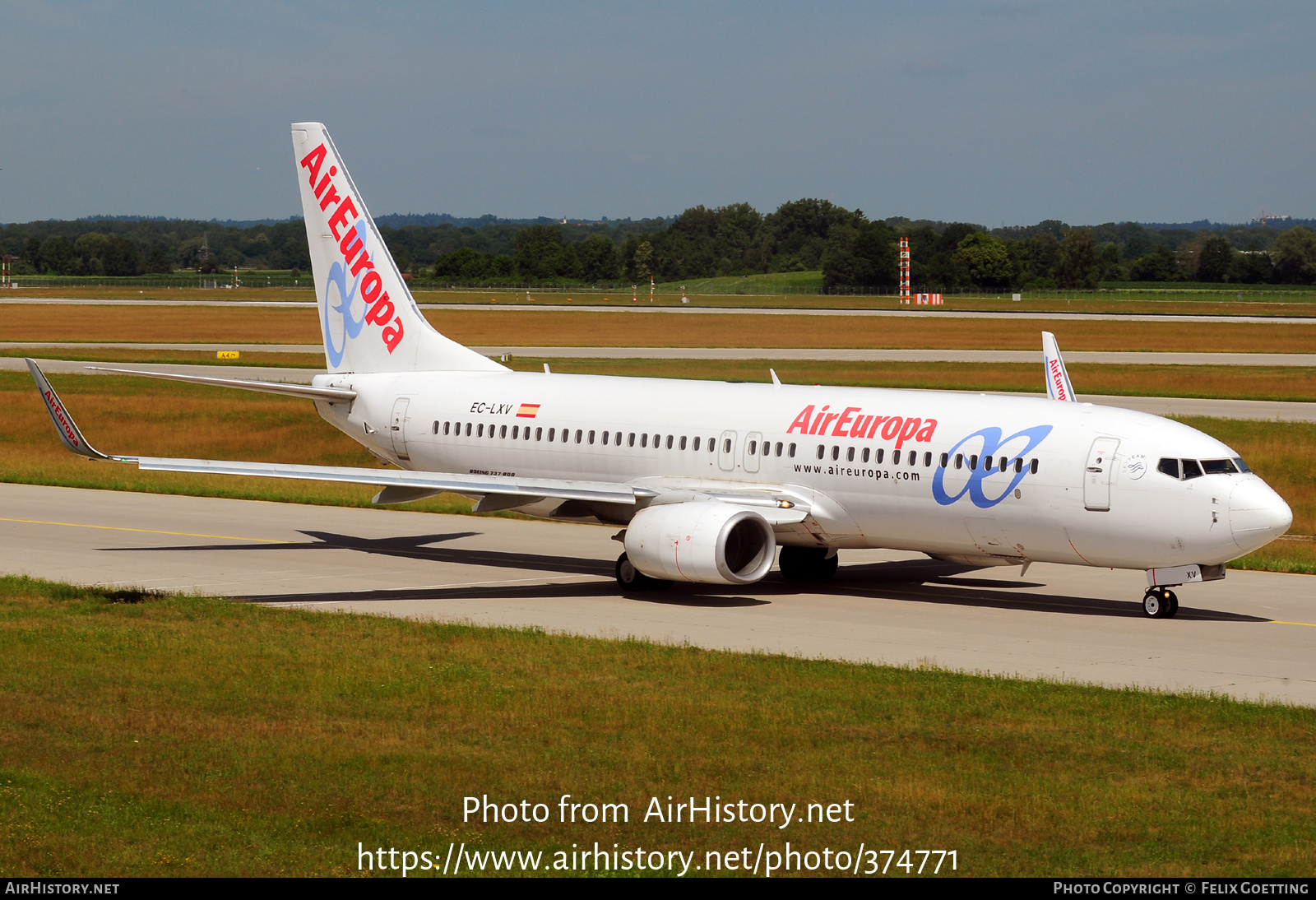 Aircraft Photo of EC-LXV | Boeing 737-85P | Air Europa | AirHistory.net #374771