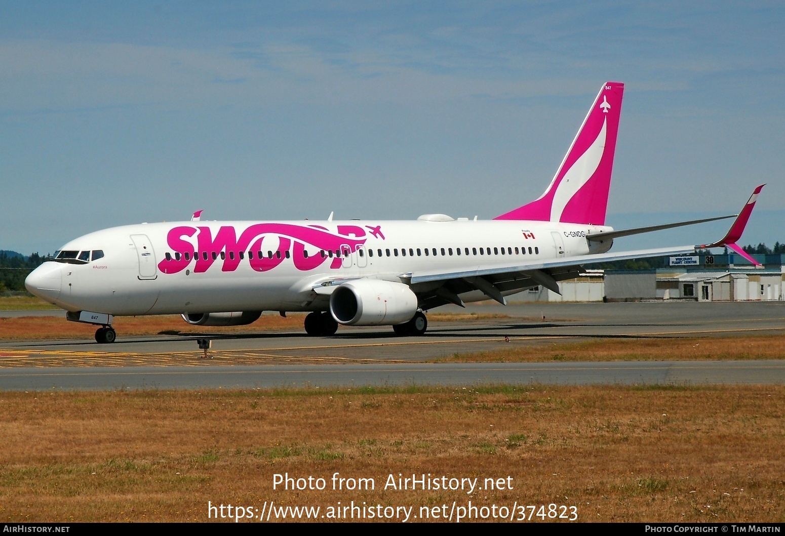 Aircraft Photo of C-GNDG | Boeing 737-8CT | Swoop | AirHistory.net #374823