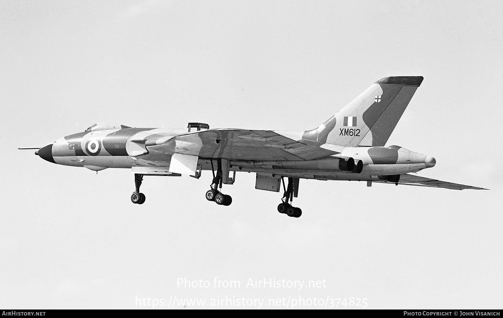 Aircraft Photo Of XM612 | Avro 698 Vulcan B.2 | UK - Air Force ...