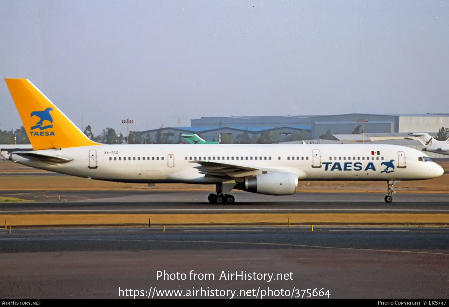 Aircraft Photo of XA-TCD | Boeing 757-225 | TAESA - Transportes Aéreos Ejecutivos | AirHistory.net #375664