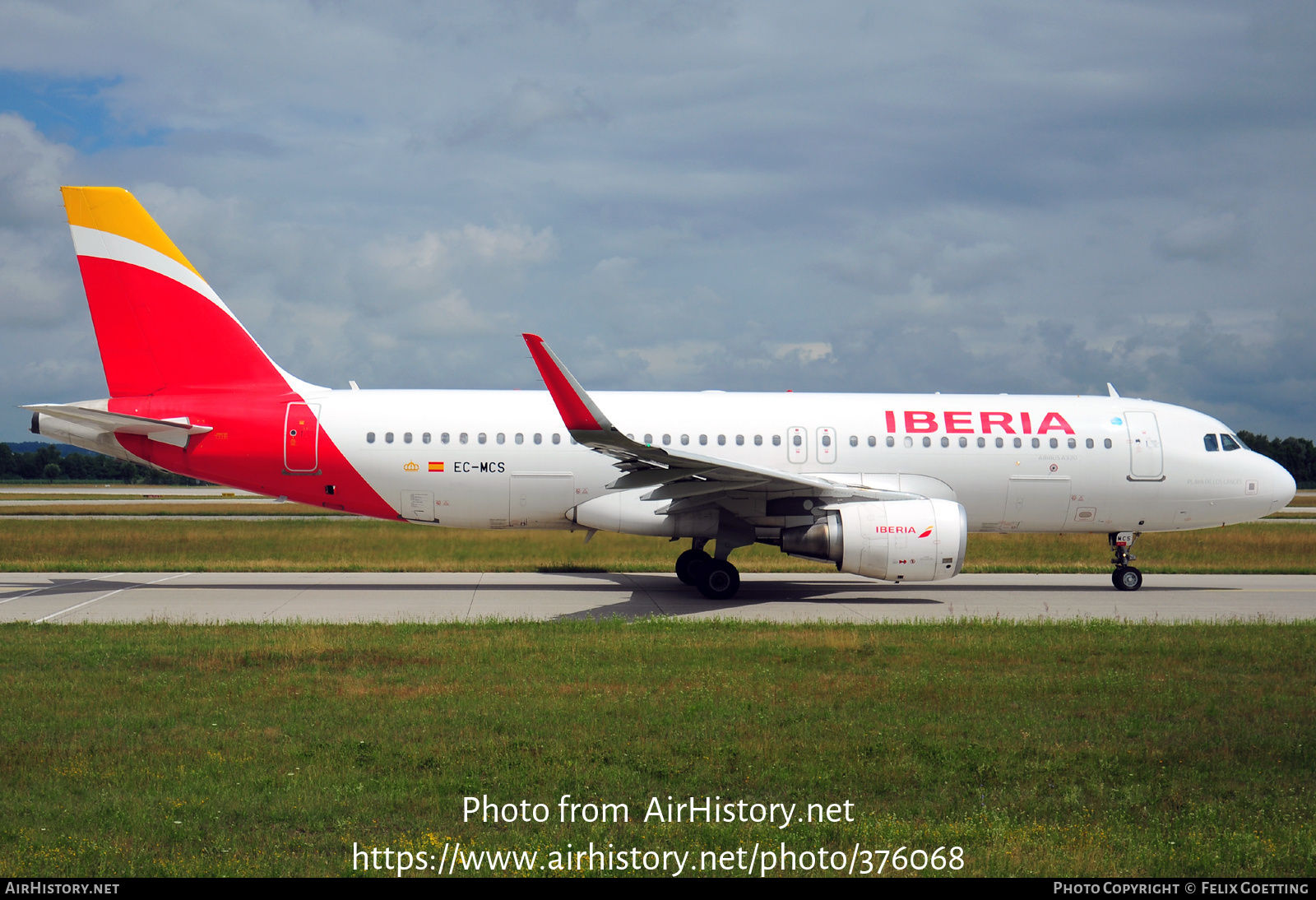 Aircraft Photo of EC-MCS | Airbus A320-216 | Iberia | AirHistory.net #376068