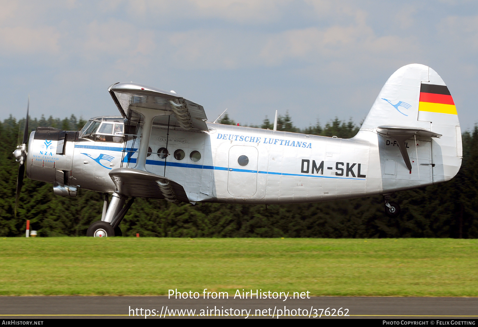 Aircraft Photo of D-FONL / DM-SKL | Antonov An-2S | Classic Wings | Deutsche Lufthansa | AirHistory.net #376262