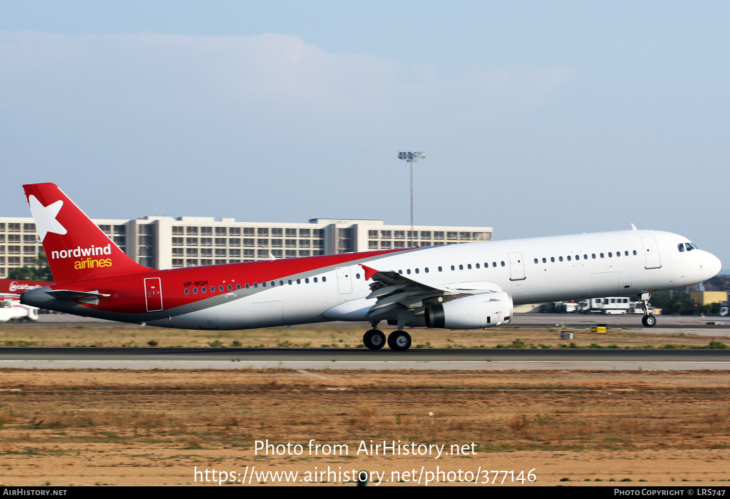 Aircraft Photo of VP-BGH | Airbus A321-232 | Nordwind Airlines | AirHistory.net #377146