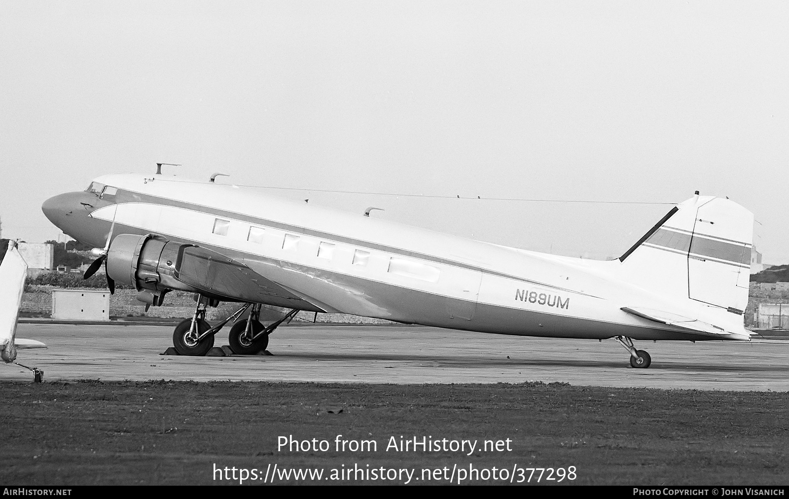 Aircraft Photo of N189UM | Douglas C-49J | AirHistory.net #377298