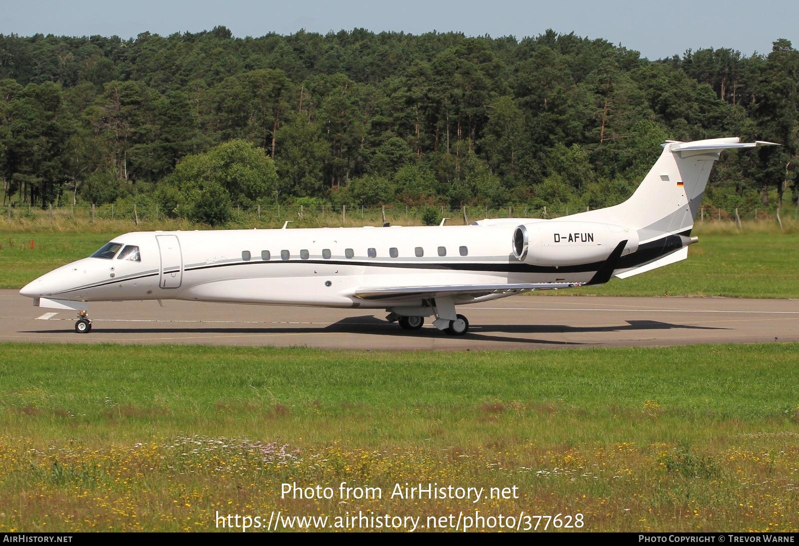 Aircraft Photo of D-AFUN | Embraer Legacy 650 (EMB-135BJ) | AirHistory.net #377628