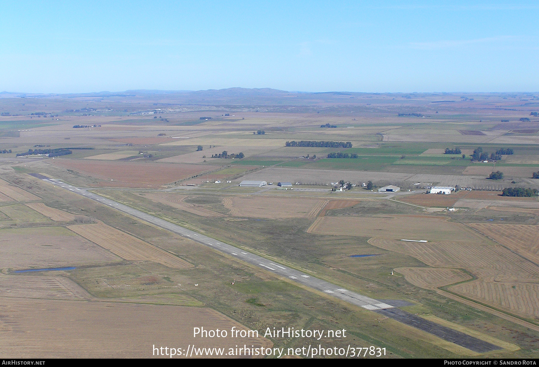 Airport photo of Tandil - Héroes de Malvinas (SAZT / TDL / DIL) in Argentina | AirHistory.net #377831