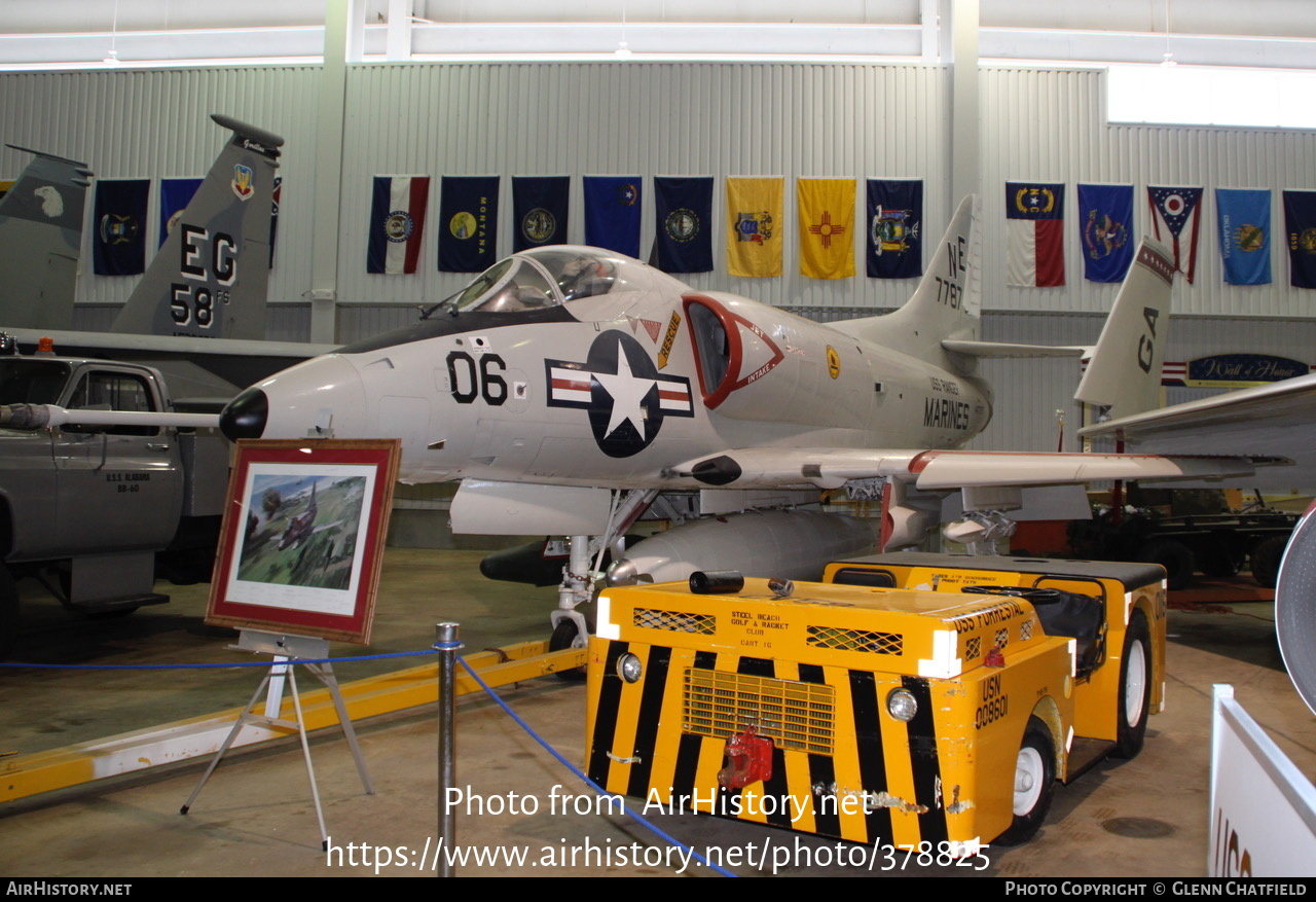 Aircraft Photo of 147787 / 7787 | Douglas A-4L Skyhawk | USA - Marines | AirHistory.net #378825