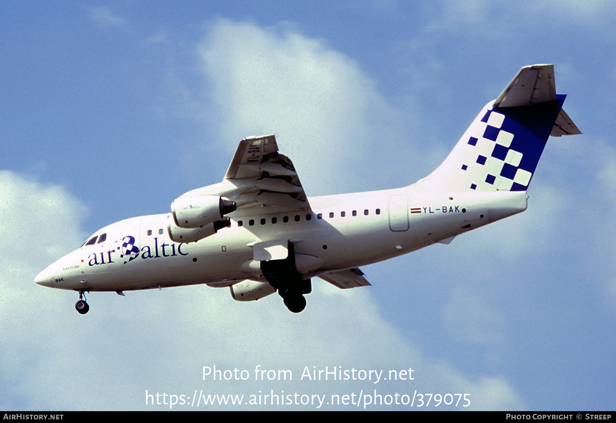 Aircraft Photo of YL-BAK | British Aerospace Avro 146-RJ70 | AirBaltic | AirHistory.net #379075