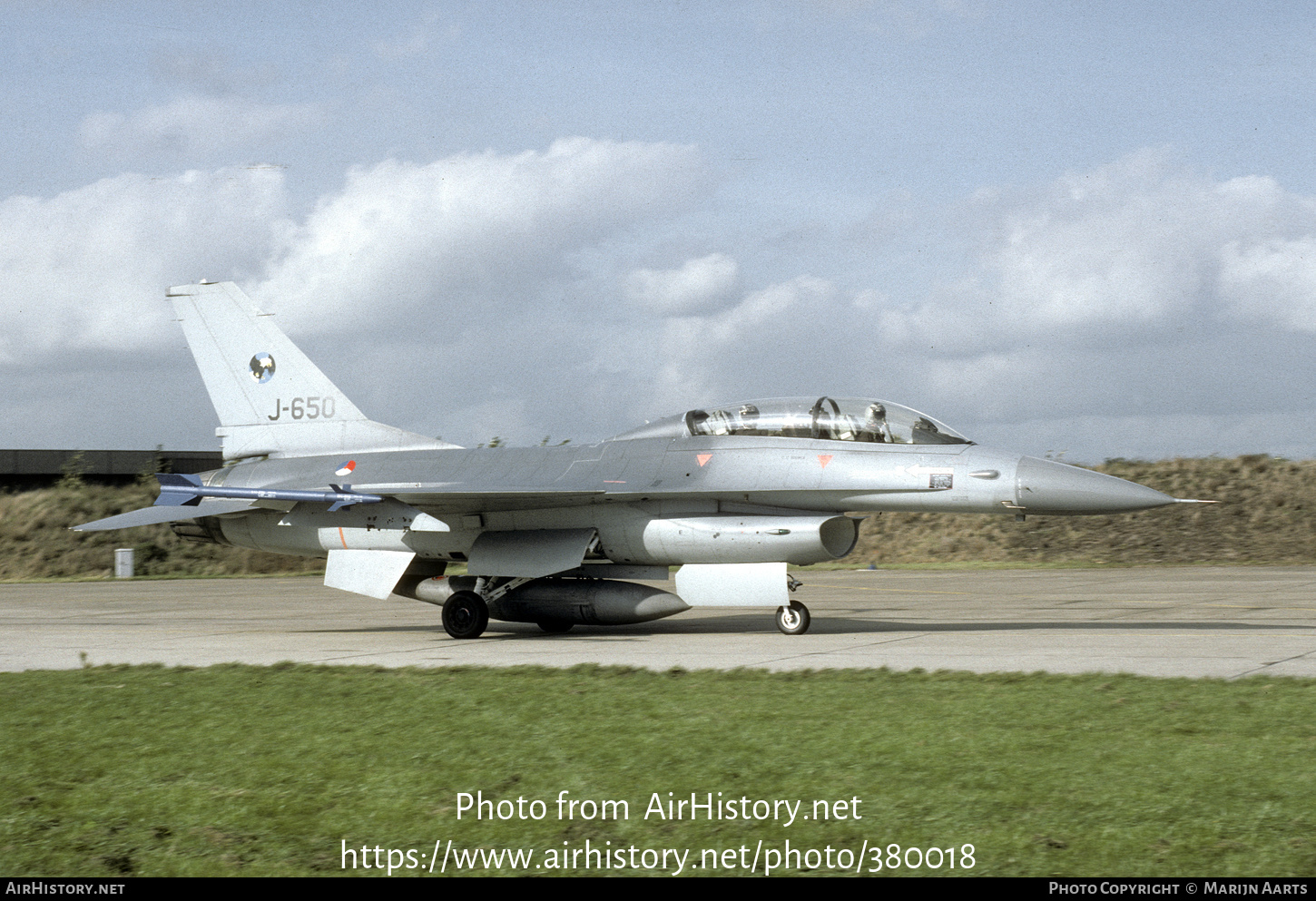 Aircraft Photo of J-650 | General Dynamics F-16B Fighting Falcon | Netherlands - Air Force | AirHistory.net #380018