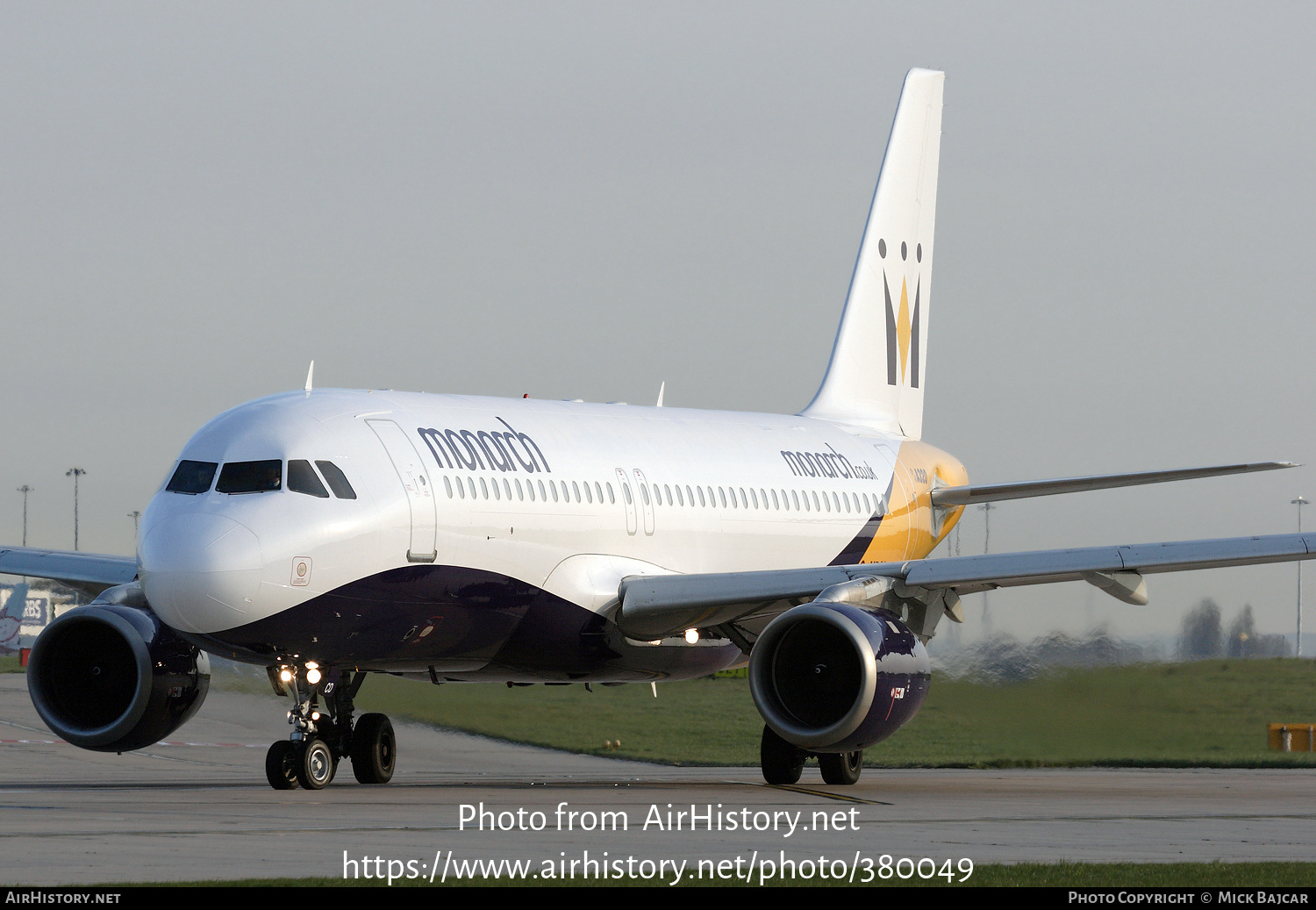 Aircraft Photo of G-MPCD | Airbus A320-212 | Monarch Airlines | AirHistory.net #380049