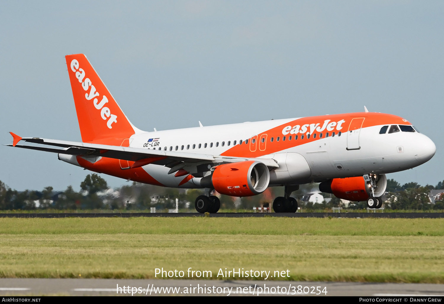 Aircraft Photo of OE-LQR | Airbus A319-111 | EasyJet | AirHistory.net #380254