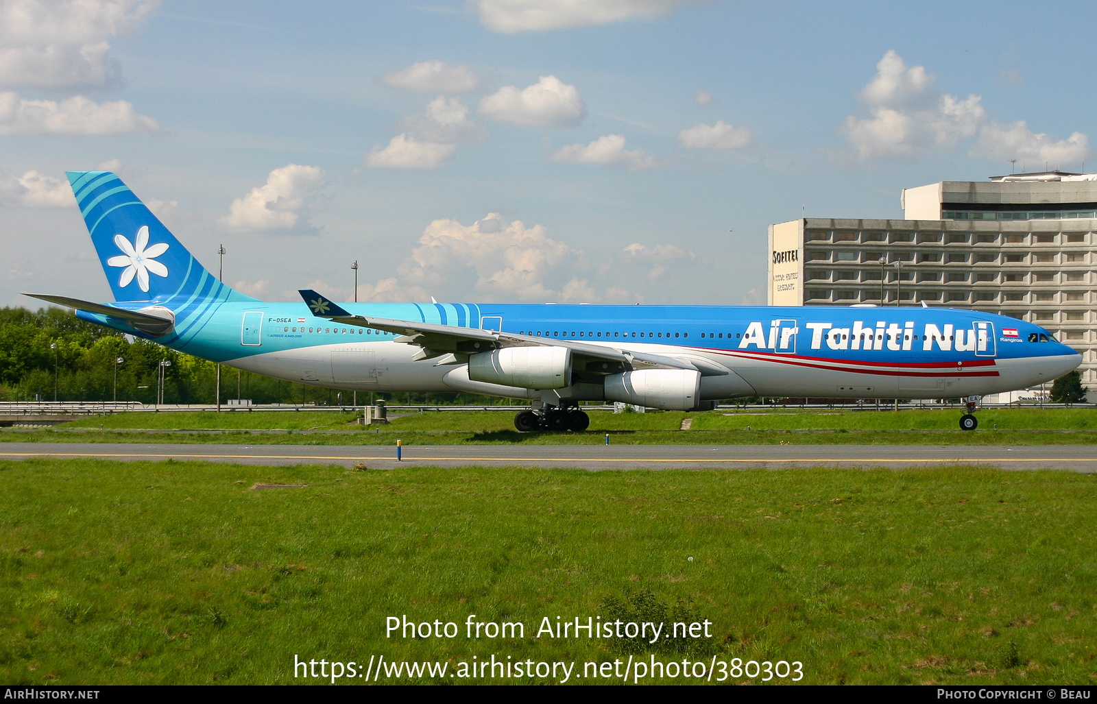 Aircraft Photo of F-OSEA | Airbus A340-313 | Air Tahiti Nui | AirHistory.net #380303