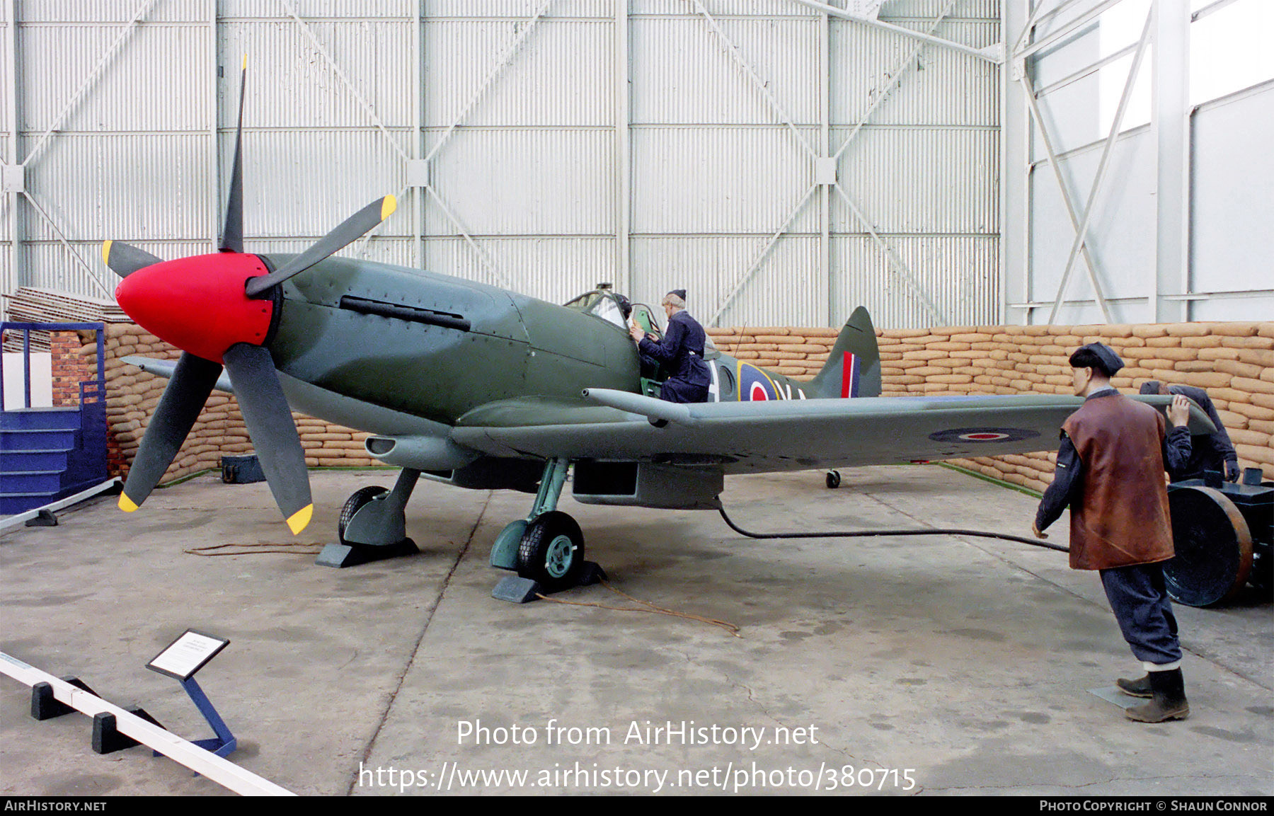 Aircraft Photo of MT847 | Supermarine 379 Spitfire FR14E | UK - Air Force | AirHistory.net #380715