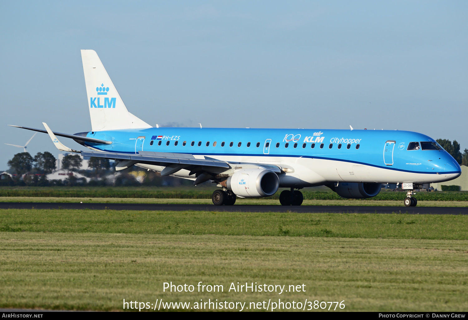 Aircraft Photo of PH-EZS | Embraer 190STD (ERJ-190-100STD) | KLM Cityhopper | AirHistory.net #380776