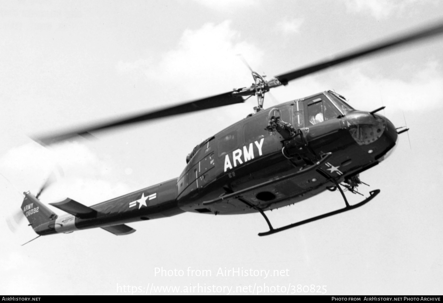 Aircraft Photo of 60-6032 / 06032 | Bell YUH-1D Iroquois | USA - Army | AirHistory.net #380825