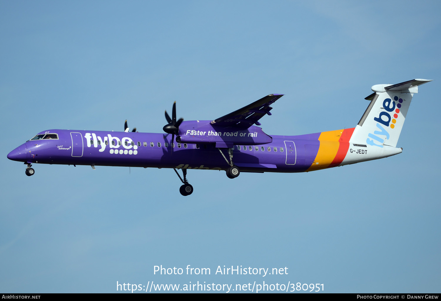 Aircraft Photo of G-JEDT | Bombardier DHC-8-402 Dash 8 | Flybe | AirHistory.net #380951