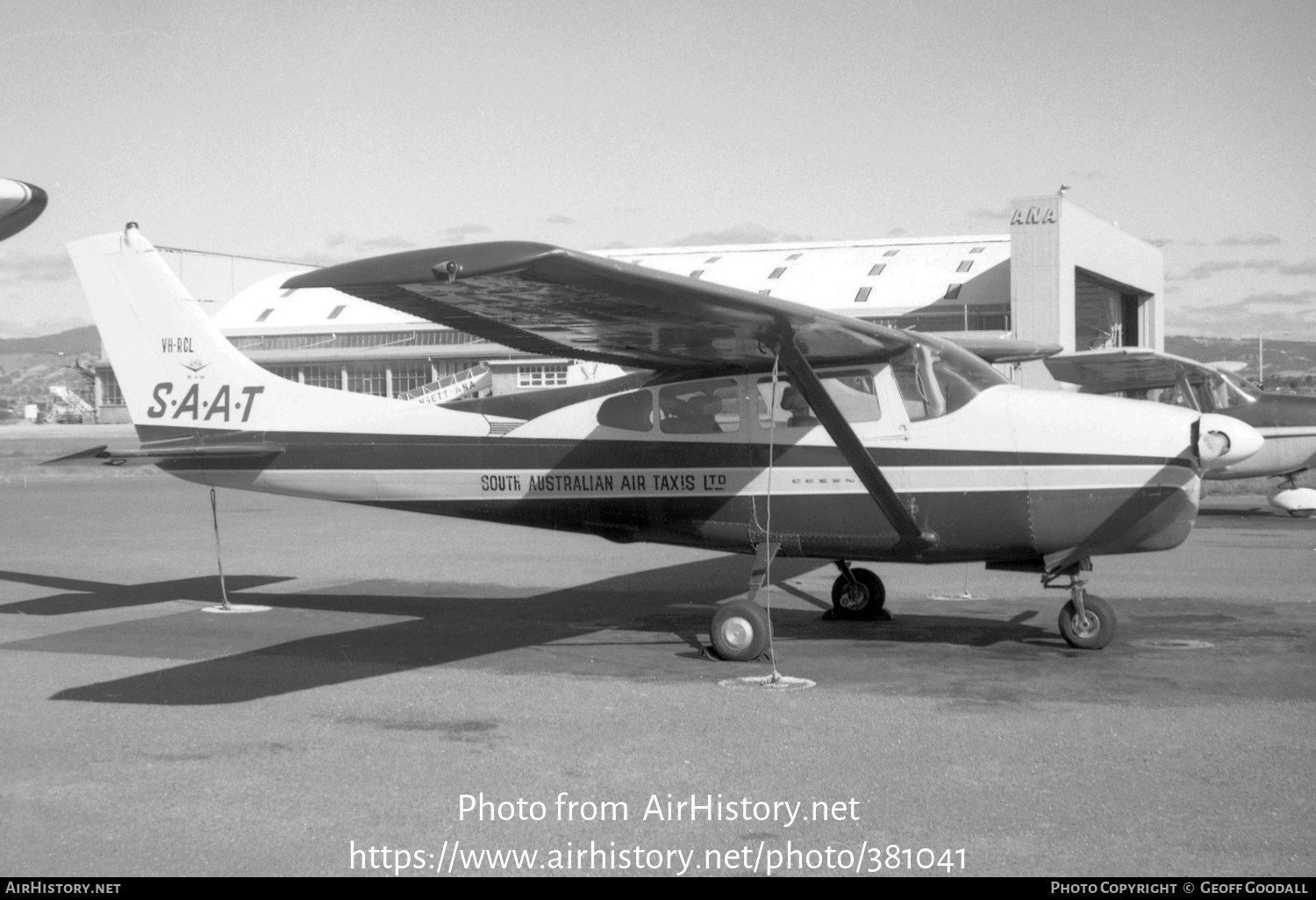 Aircraft Photo of VH-RCL | Cessna 210A | South Australian Air Taxis - SAAT | AirHistory.net #381041